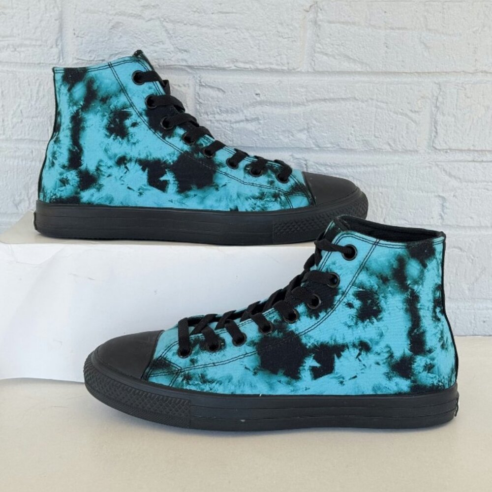RAAD High Top Unisex Sneakers Women's 9/Men's7.5